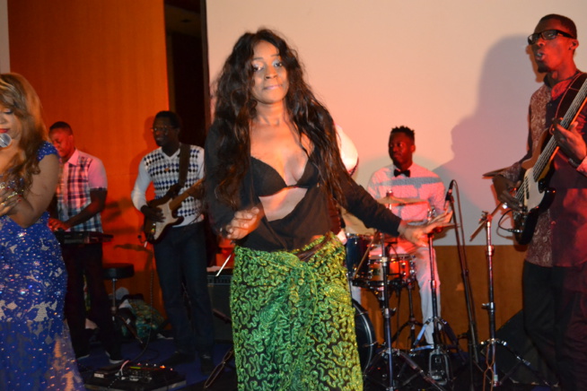 Européan Tour: Viviane et le djolof band confirment à Ramada Plaza d'Anvers en Belgique. Revivez les temps forts Européan Tour: Viviane et le djolof band confirment à Ramada Plaza d'Anvers en Belgique. Revivez les temps forts