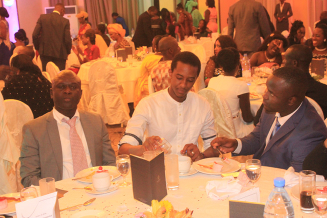 Gala dînatoire des cadres de l'IPRESS, le maître Pape Diouf reprend ses galas. Regardez Gala dînatoire des cadres de l'IPRESS, le maître Pape Diouf reprend ses galas. Regardez