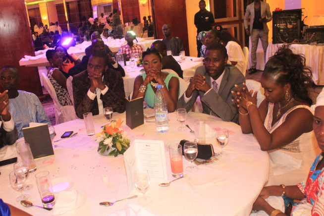 Gala dînatoire des cadres de l'IPRESS, le maître Pape Diouf reprend ses galas. Regardez Gala dînatoire des cadres de l'IPRESS, le maître Pape Diouf reprend ses galas. Regardez