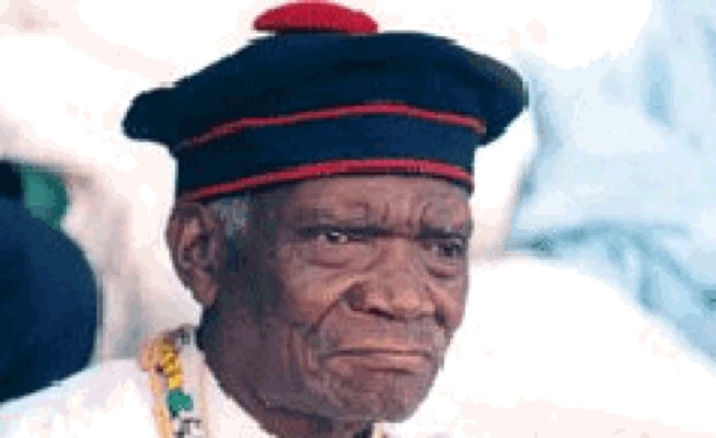 Réponse outre-tombe de l’abbé Diamacoune aux accusations ignominieuses de Sidy Lamine Niasse et de Ahmed Khalifa Niasse à son encontre Réponse outre-tombe de l’abbé Diamacoune aux accusations ignominieuses de Sidy Lamine Niasse et de Ahmed Khalifa Niasse à son encontre