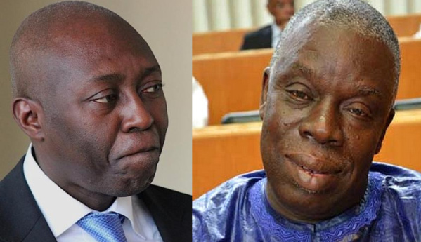 Vote de la loi de Finances rectificative 2015 : Mamadou Lamine Diallo clashe Amadou Bâ, Diop Sy le descend en flamme Vote de la loi de Finances rectificative 2015 : Mamadou Lamine Diallo clashe Amadou Bâ, Diop Sy le descend en flamme