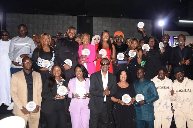 Youssou Ndour remercie ses partenaires et les équipes, pour le succès du Grand Bal 2025 (Photos) Youssou Ndour remercie ses partenaires et les équipes, pour le succès du Grand Bal 2025 (Photos)