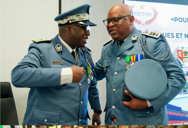 Hommage à Mbaye Ndiaye : Une Vision au Service de l’État et de l’Excellence Douanière Hommage à Mbaye Ndiaye : Une Vision au Service de l’État et de l’Excellence Douanière