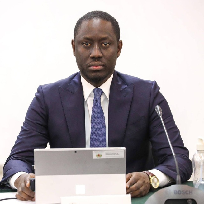 Reforme de l'administration publique, il n'est pas question de se lamenter, il faut agir. Reforme de l'administration publique, il n'est pas question de se lamenter, il faut agir.