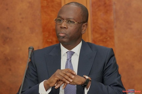 Plus de 60 milliards mis à la disposition de Dakar Dem Dikk de 2006 à 2015 (ministre) Plus de 60 milliards mis à la disposition de Dakar Dem Dikk de 2006 à 2015 (ministre)