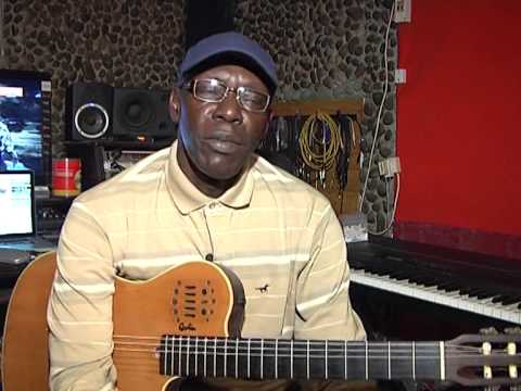 "Jimmy" Mbaye guitariste sur ses retrouvailles avec Youssou Ndour: " Je ne sais pas ce qui bloque; allez lui demandez pour savoir (...) J'ai été au "Penc Mii" pour (...)" "Jimmy" Mbaye guitariste sur ses retrouvailles avec Youssou Ndour: " Je ne sais pas ce qui bloque; allez lui demandez pour savoir (...) J'ai été au "Penc Mii" pour (...)"