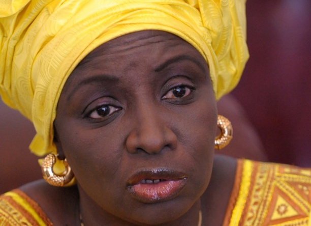 Mimi Touré à Idrissa Seck : Des idées, Monsieur le Premier ministre, des idées à la place d’invectives! Mimi Touré à Idrissa Seck : Des idées, Monsieur le Premier ministre, des idées à la place d’invectives!