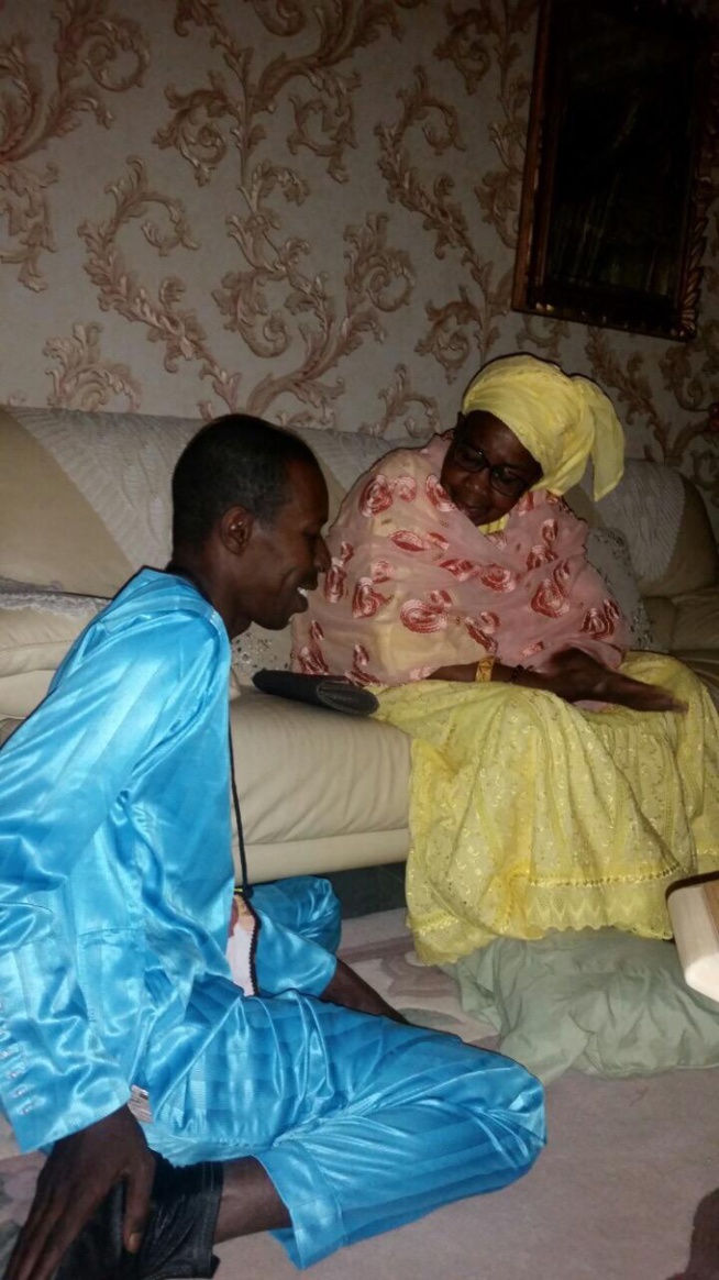 Fervent talibé mouride, le milliardaire Cheikh Amar et son seul homme de confiance,Kader Ndiaye vice président du groupe Holding Amar chez Sokhna Walo fille de Serigne Saliou Fervent talibé mouride, le milliardaire Cheikh Amar et son seul homme de confiance,Kader Ndiaye vice président du groupe Holding Amar chez Sokhna Walo fille de Serigne Saliou