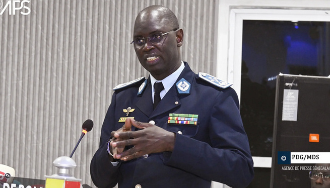 Vers une meilleure cohabitation journalistes-policiers : Le début d'une nouvelle ère Vers une meilleure cohabitation journalistes-policiers : Le début d'une nouvelle ère