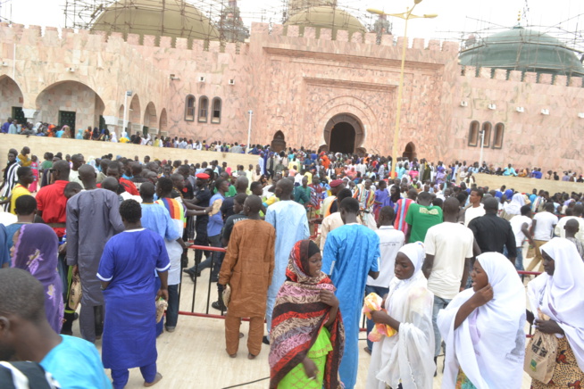 En images les images du grand Magal de Touba 2015. Regardez. En images les images du grand Magal de Touba 2015. Regardez.