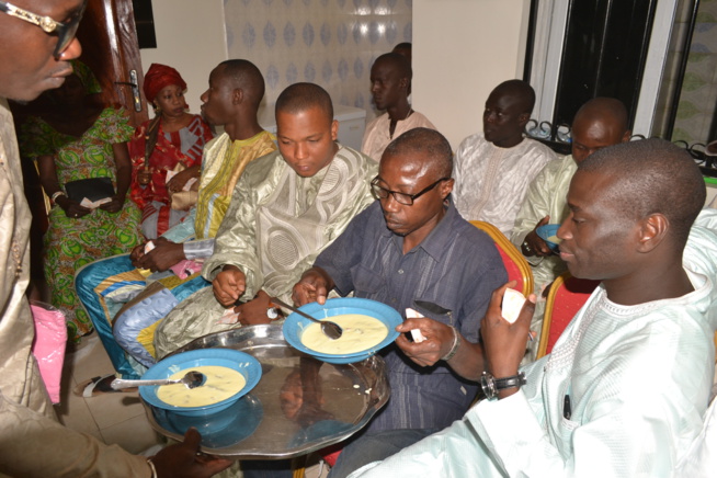 Quand l'entrepreneur Dame baptise sa premiere fille: C'est le rendez-vous des VIP et autorités. Quand l'entrepreneur Dame baptise sa premiere fille: C'est le rendez-vous des VIP et autorités.