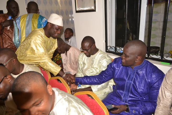 Quand l'entrepreneur Dame baptise sa premiere fille: C'est le rendez-vous des VIP et autorités. Quand l'entrepreneur Dame baptise sa premiere fille: C'est le rendez-vous des VIP et autorités.