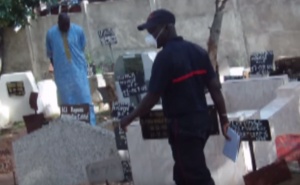Exhumation de deux corps au cimetière de Pikine : Un fossoyeur placé en garde à vue Exhumation de deux corps au cimetière de Pikine : Un fossoyeur placé en garde à vue