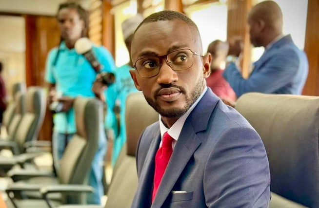 Manipulations et mensonges : « Je ne privilégierai jamais une entreprise étrangère… », martèle le DG de la SN HLM, Bassirou Kébé Manipulations et mensonges : « Je ne privilégierai jamais une entreprise étrangère… », martèle le DG de la SN HLM, Bassirou Kébé