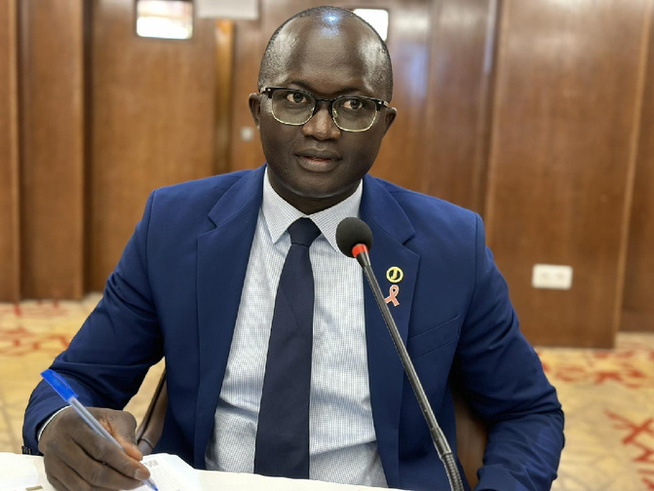 Sécurité et mobilité : Le retrait des passerelles, la réouverture de l'aéroport de Ziguinchor, entre autres, sur la table du ministre des Transports Sécurité et mobilité : Le retrait des passerelles, la réouverture de l'aéroport de Ziguinchor, entre autres, sur la table du ministre des Transports