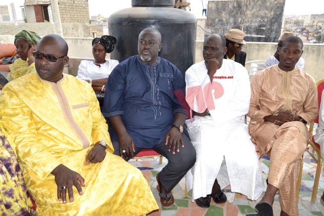 Bapteme: Le manager de la reine du djolof band Djidiack Diouf baptise sa fille et la donne le nom de Mame Diarra Vviane Chidid Bapteme: Le manager de la reine du djolof band Djidiack Diouf baptise sa fille et la donne le nom de Mame Diarra Vviane Chidid