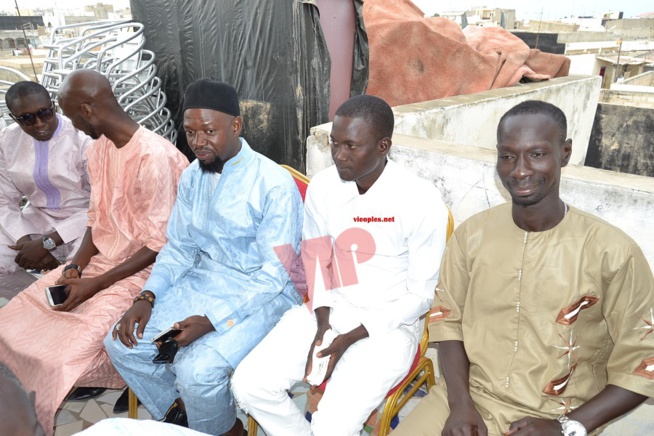 Bapteme: Le manager de la reine du djolof band Djidiack Diouf baptise sa fille et la donne le nom de Mame Diarra Vviane Chidid Bapteme: Le manager de la reine du djolof band Djidiack Diouf baptise sa fille et la donne le nom de Mame Diarra Vviane Chidid