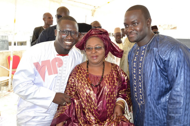 Bapteme: Le manager de la reine du djolof band Djidiack Diouf baptise sa fille et la donne le nom de Mame Diarra Vviane Chidid Bapteme: Le manager de la reine du djolof band Djidiack Diouf baptise sa fille et la donne le nom de Mame Diarra Vviane Chidid