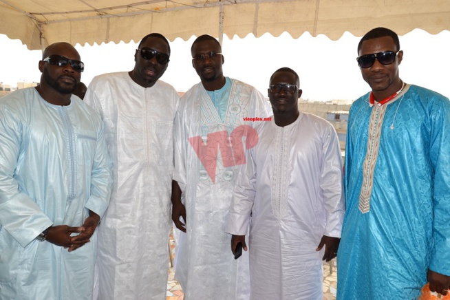 Bapteme: Le manager de la reine du djolof band Djidiack Diouf baptise sa fille et la donne le nom de Mame Diarra Vviane Chidid Bapteme: Le manager de la reine du djolof band Djidiack Diouf baptise sa fille et la donne le nom de Mame Diarra Vviane Chidid