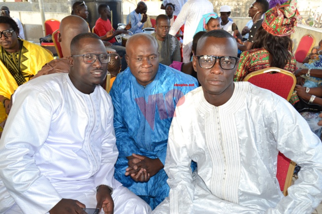 Viviane Chidid au baptême de son homonyme, la fille de son manager Djidiack. Revivez le grand R-V des artistes. Viviane Chidid au baptême de son homonyme, la fille de son manager Djidiack. Revivez le grand R-V des artistes.