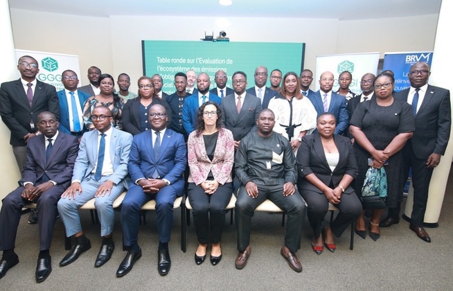 Pour un financement durable dans la région : une table ronde à Abidjan sur les obligations thématiques Pour un financement durable dans la région : une table ronde à Abidjan sur les obligations thématiques