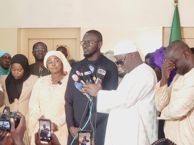 Khouraïchi Thiam à la tête du FAISE : Un nouvel élan pour le financement des Sénégalais de l'extérieur Khouraïchi Thiam à la tête du FAISE : Un nouvel élan pour le financement des Sénégalais de l'extérieur