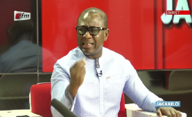 Gouvernance : Train de vie de l’État, Al Aminou Lô réalise l’exigence de Badara Gadiaga, mais… Gouvernance : Train de vie de l’État, Al Aminou Lô réalise l’exigence de Badara Gadiaga, mais…