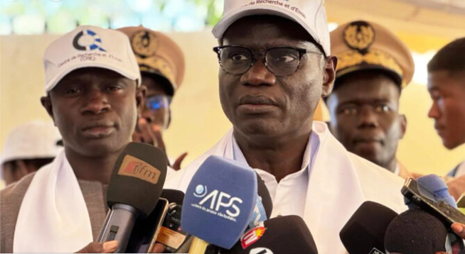 A Thiès, Abdourahmane Diouf promet plus de soutien aux centres de recherche et d’essai A Thiès, Abdourahmane Diouf promet plus de soutien aux centres de recherche et d’essai