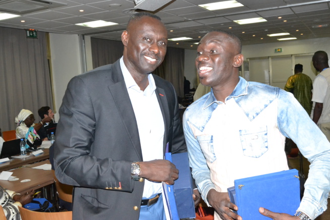 Pape Diouf nommé Champion de la planification familiale par le ministère de la santé et de l'action sociale. Pape Diouf nommé Champion de la planification familiale par le ministère de la santé et de l'action sociale.