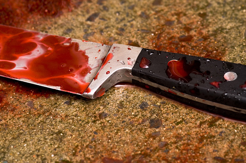 Drôle de gus : il poignarde 5 personnes à Djeddah Thiaroye-Kao et crie victoire Drôle de gus : il poignarde 5 personnes à Djeddah Thiaroye-Kao et crie victoire