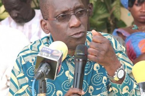 Decroix : "L'opposition ne laissera aucun répit à Macky Sall jusqu'à ce qu'il débarrasse le plancher" Decroix : "L'opposition ne laissera aucun répit à Macky Sall jusqu'à ce qu'il débarrasse le plancher"