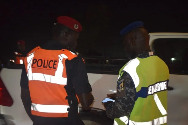 Opération de sécurisation : 527 personnes interpellées, 15 véhicules et 54 motos immobilisées Opération de sécurisation : 527 personnes interpellées, 15 véhicules et 54 motos immobilisées