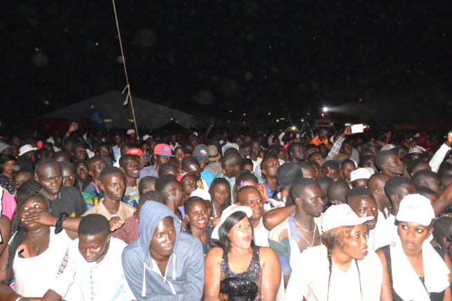 24 FIDAK: Revivez les images du concert explosif de Pape Diouf au Cices . 24 FIDAK: Revivez les images du concert explosif de Pape Diouf au Cices .