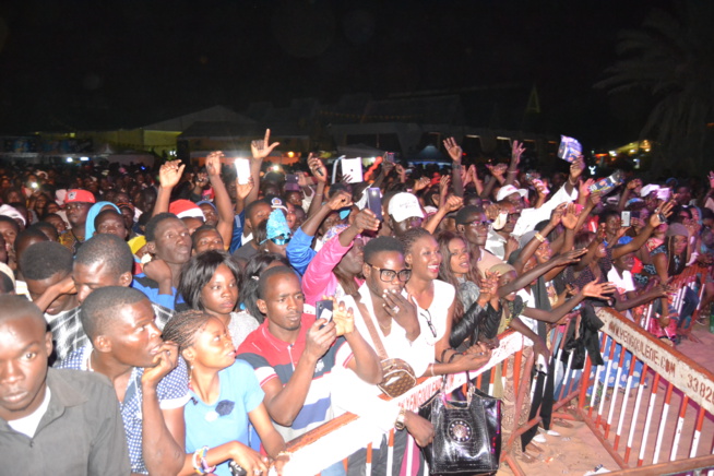 24 FIDAK: Revivez les images du concert explosif de Pape Diouf au Cices . 24 FIDAK: Revivez les images du concert explosif de Pape Diouf au Cices .