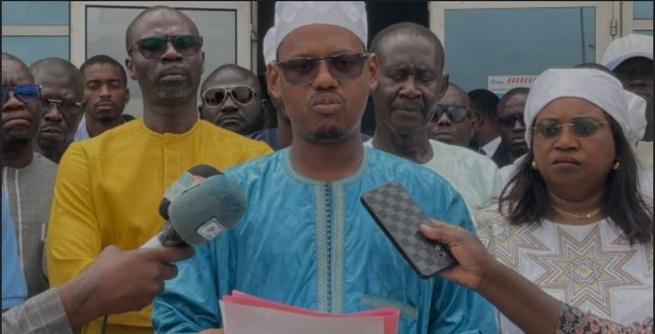 MÉMORANDUM DE PROTESTATION DU COLLECTIF DES TRAVAILLEURS DE L’AIBD SA MÉMORANDUM DE PROTESTATION DU COLLECTIF DES TRAVAILLEURS DE L’AIBD SA