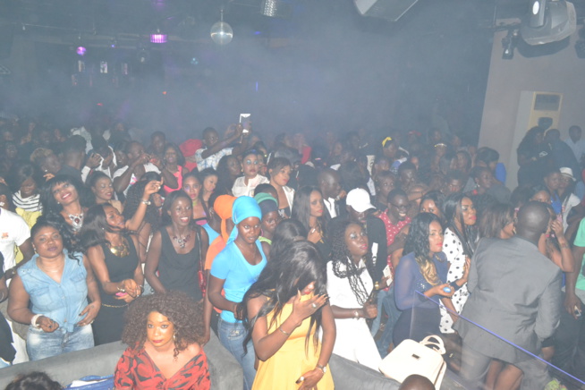 Blowy ex Klimanjaro; Pape Diouf met le feu et chauffe son publique. Regardez