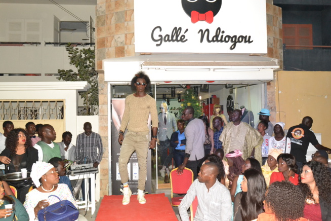 GALLE NDIOGOU présente sa derniere collection: Rendez -vous au HLM en face Cour privé Madieye Sall .