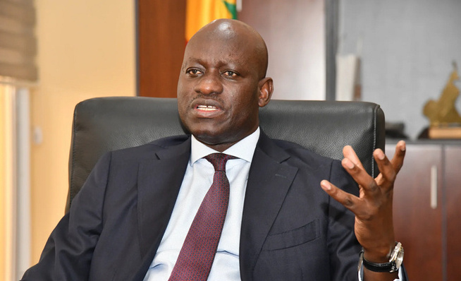 Dialogue social : Vers un nouveau Pacte entre le gouvernement, le patronat et les syndicats Dialogue social : Vers un nouveau Pacte entre le gouvernement, le patronat et les syndicats