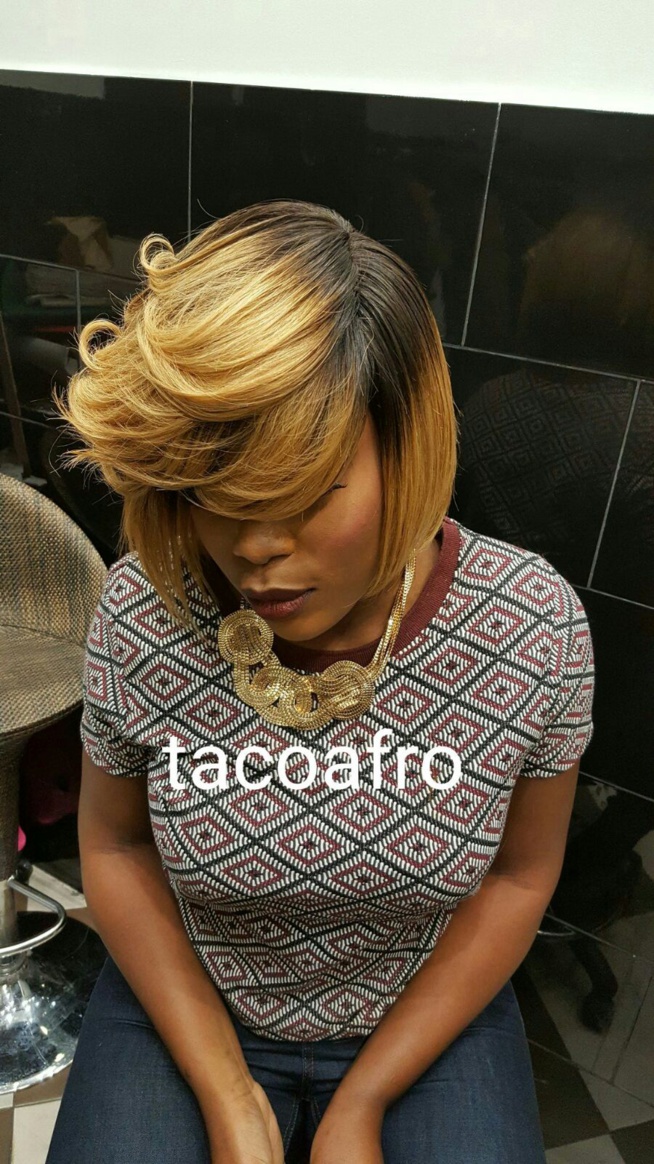 Fêtes de fin d'année: Spéciale promotion des cheveux Brésiliens chez Tacco Affro la coiffeuse des VIP à Paris. Rendez-vous métro château d'eau.