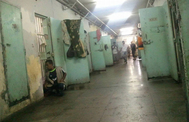 Maroc : 299 Sénégalais détenus dans les prisons pour immigration clandestine, drogue, association de malfaiteurs… Maroc : 299 Sénégalais détenus dans les prisons pour immigration clandestine, drogue, association de malfaiteurs…