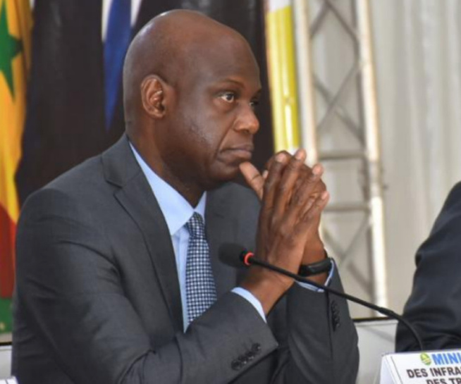 Bloqué à l'Aibd : Mansour Faye interdit de quitter le territoire Bloqué à l'Aibd : Mansour Faye interdit de quitter le territoire