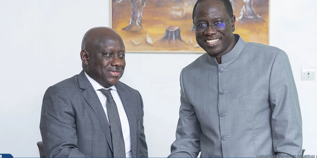 Lutte contre la corruption: L’Ofnac et le ministère de l’Environnement signent une déclaration conjointe Lutte contre la corruption: L’Ofnac et le ministère de l’Environnement signent une déclaration conjointe