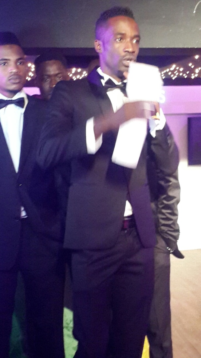 Quand Cheikhna Sy et sa bande sortent du virtuel pour célébrer l'excellence.