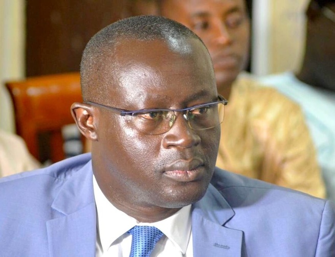 Élection au Conseil de la FIFA : Augustin Senghor rate le coche avec 13 voix Élection au Conseil de la FIFA : Augustin Senghor rate le coche avec 13 voix