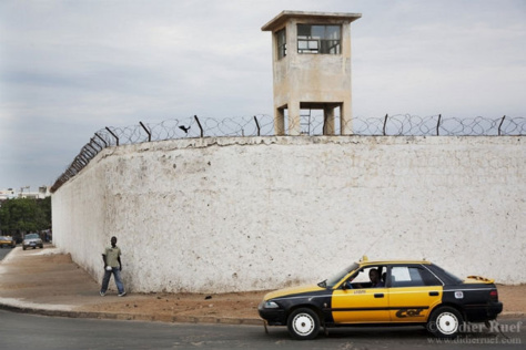 Ce que l'on sait de l'évasion de cinq détenus à la prison de Rebeuss