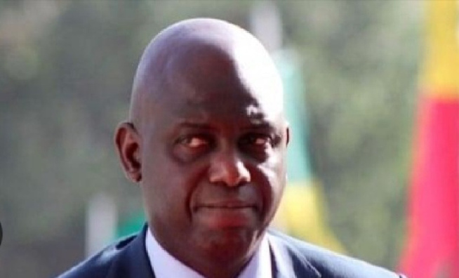 Dr. Momar Thiam, expert en communication politique, sur la mesure d’interdiction de sortie du territoire : « L’État est dans son rôle de prévention » Dr. Momar Thiam, expert en communication politique, sur la mesure d’interdiction de sortie du territoire : « L’État est dans son rôle de prévention »