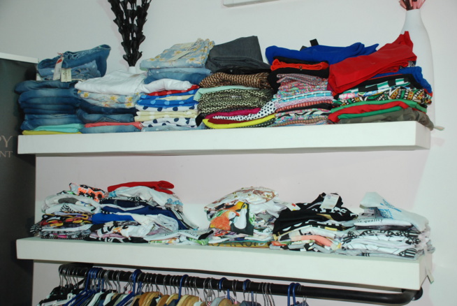 Fin d'année 2015; Choississez la classe le chic l'élégance et la qualité chez Gallé N'Diogou sise aux HLM en face l'ecole privée Madieye Sall. Fin d'année 2015; Choississez la classe le chic l'élégance et la qualité chez Gallé N'Diogou sise aux HLM en face l'ecole privée Madieye Sall.