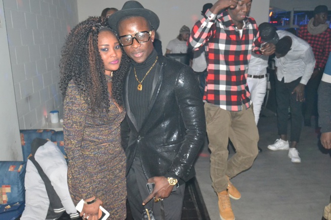 Pape Diouf et la génération consciente explosent le VIP DIPLO CLUB de Brescia en Italie la veille des fêtes de fin d'année. Regardez Pape Diouf et la génération consciente explosent le VIP DIPLO CLUB de Brescia en Italie la veille des fêtes de fin d'année. Regardez