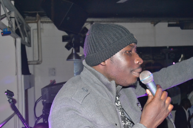 Première partie: Assane Ndiaye "nguéweul gui" et Zoula assurent le show à Brescia. REGARDEZ. Première partie: Assane Ndiaye "nguéweul gui" et Zoula assurent le show à Brescia. REGARDEZ.