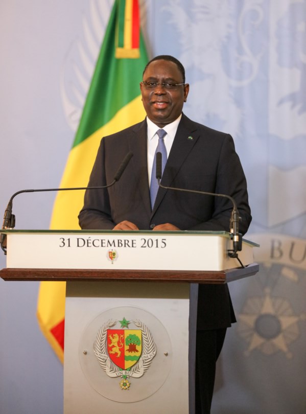 Message à la Nation du Président de la République Macky Sall à l'occasion du nouvel An Message à la Nation du Président de la République Macky Sall à l'occasion du nouvel An